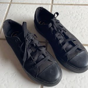 Tredsafe size 9 womens work shoes